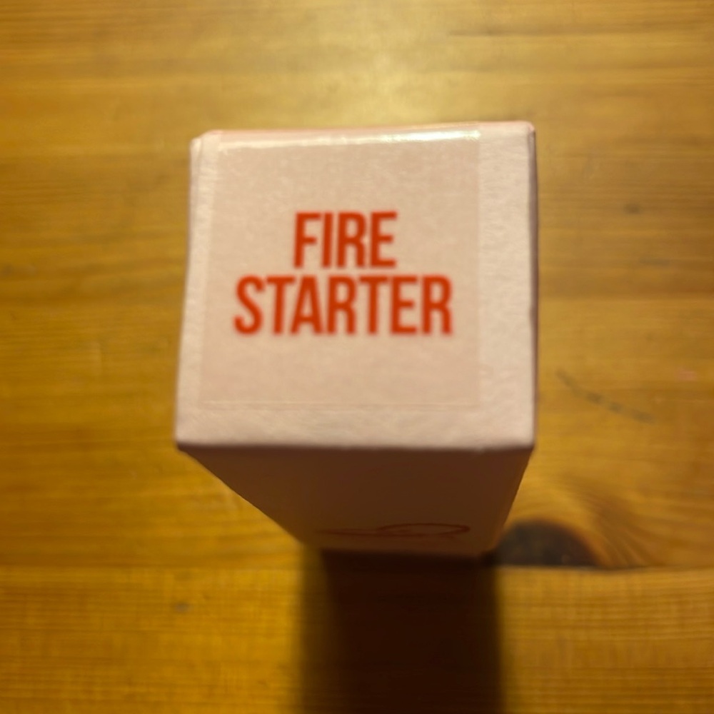 Jeffree Star Velvet Lipstick Fire Starter Full-size NWT
